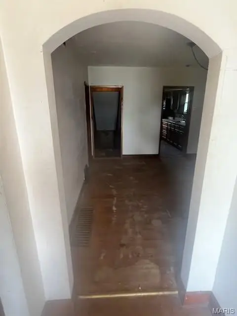 1829 Chambers Road, Saint Louis, MO 63136 - #2