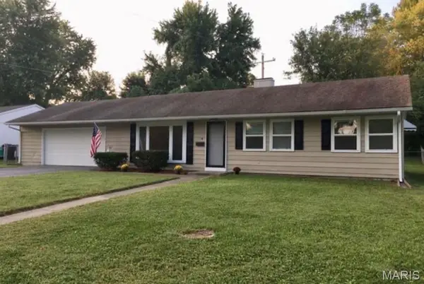 4 Mariknoll Drive, Belleville, IL 62226