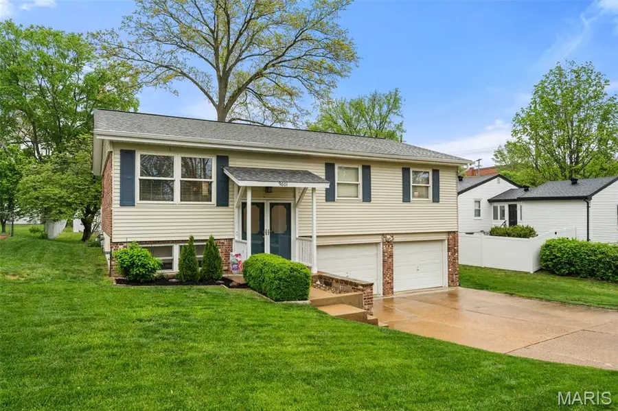 9601 Gallop Lane, Crestwood, MO 63126 - #3