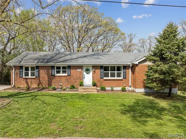 2617 Rosemary Lane, High Ridge, MO 63049