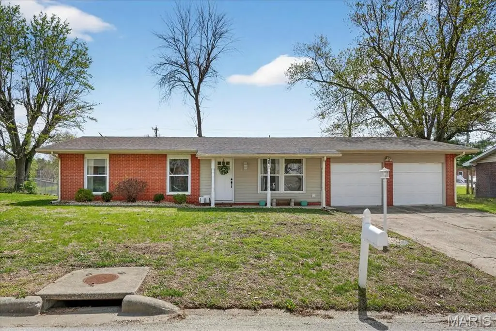 201 Mercury Drive, Godfrey, IL 62035 - #1
