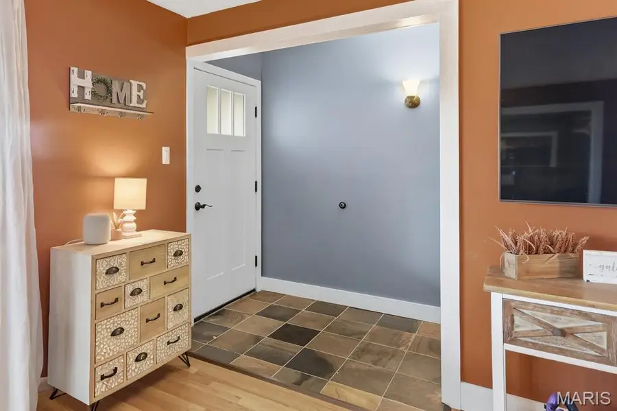 5354 Chatfield Drive, Saint Louis, MO 63129 - #2