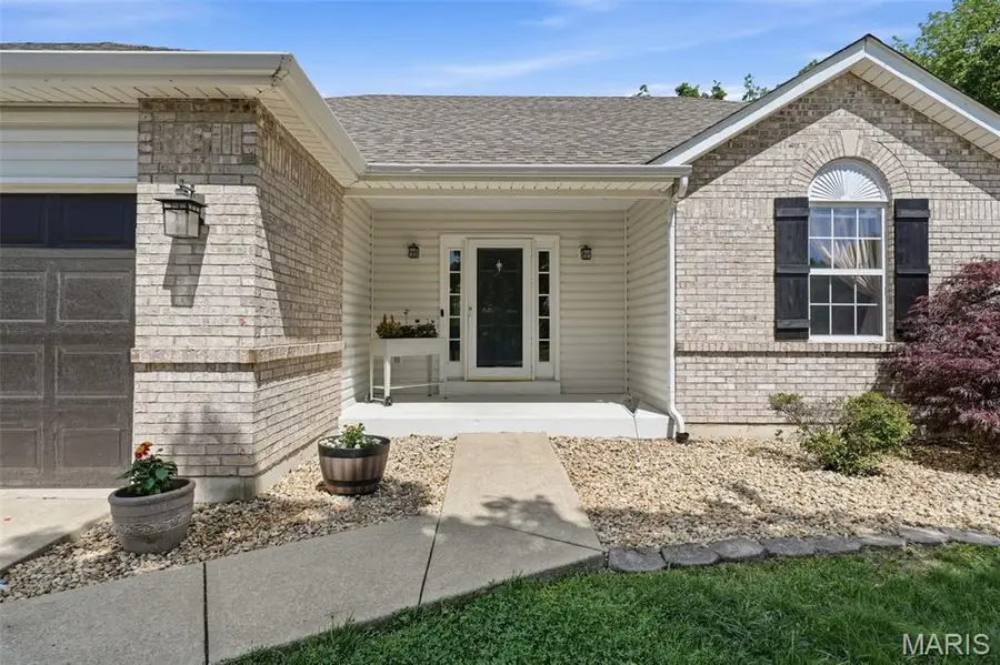 1098 Reddington Timbers Drive, Saint Charles, MO 63304 - #2