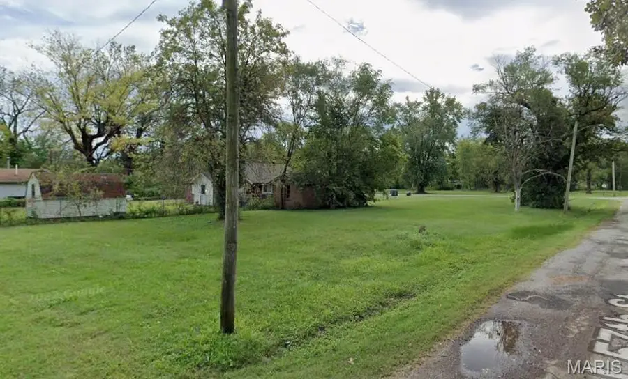 5701 N Park Drive, East Saint Louis, IL 62204 - #3