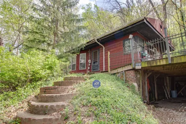 2416 N 89th Street, Caseyville, IL 62232