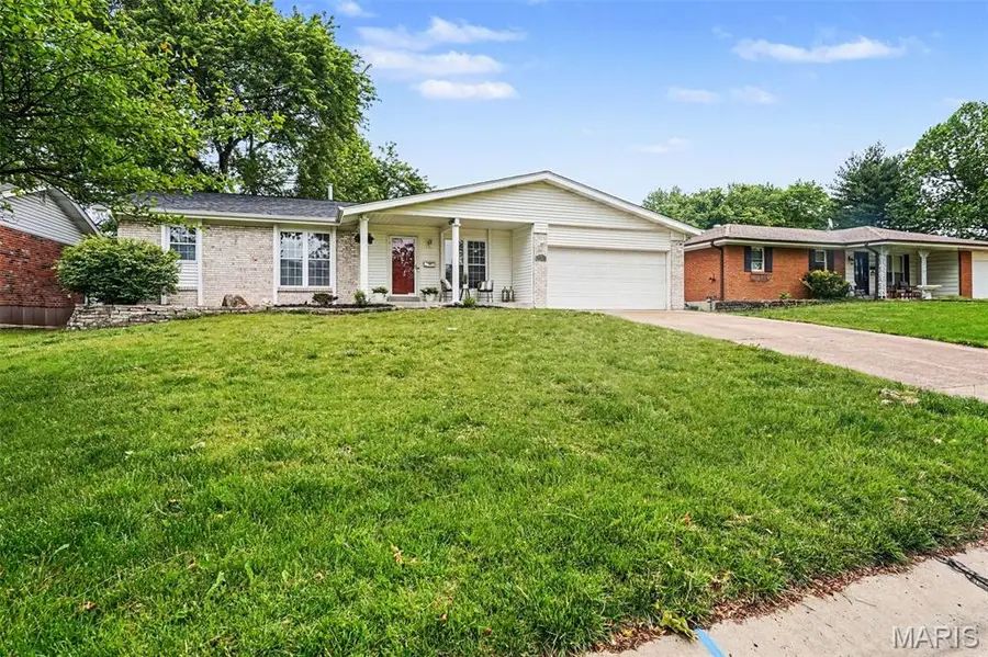 10179 Buffton Drive, Saint Louis, MO 63123 - #3
