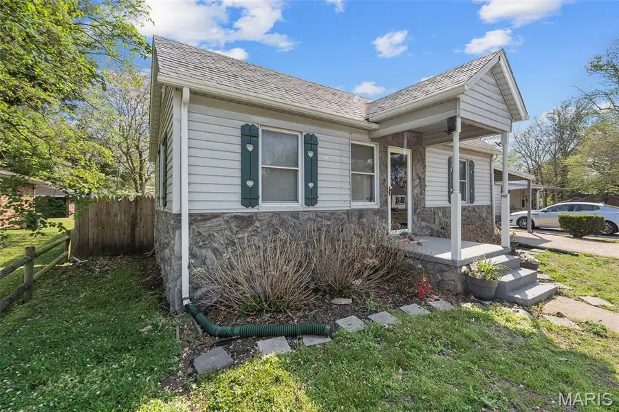 305 Ironbanks, Charleston, MO 63834 - #2