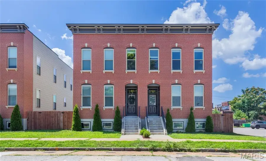 3433 Texas Avenue, Saint Louis, MO 63118 - #2