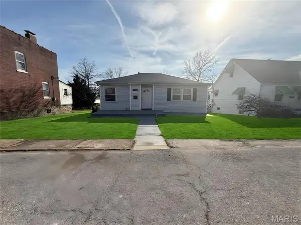 3712 Bobring Avenue, 63125, MO 63125