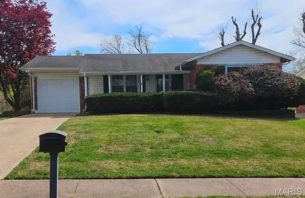 2150 Canterbury Drive, Florissant, MO 63033