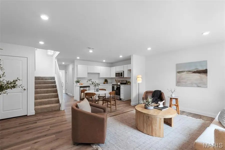 4418 Louisiana Avenue, Saint Louis, MO 63111 - #2