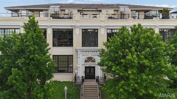 4200 Laclede Avenue #203, St Louis, MO 63108