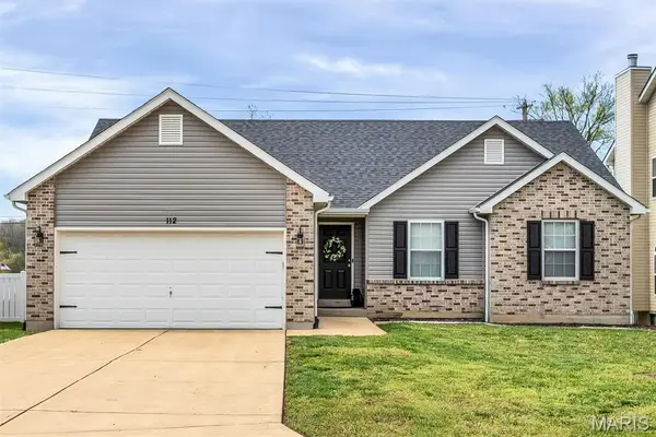 112 Trailing Oak Court, Imperial, MO 63052