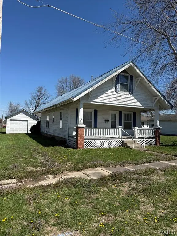 111 W Caldwell Street, La Plata, MO 63549