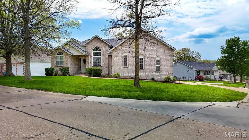 18 Ashford Place, Festus, MO 63028 - #1