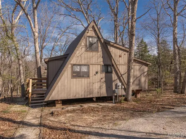 1126 Mitten Ridge Drive, Innsbrook, MO 63390