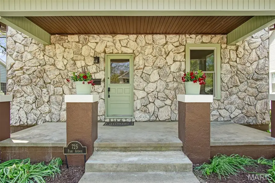 725 Park Avenue, Belleville, IL 62220 - #2