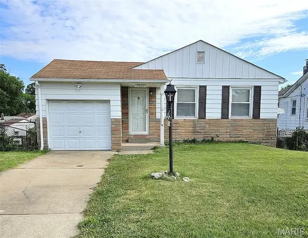 9521 Upland Drive, Affton, MO 63123