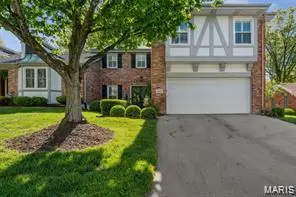 2421 Baxton Way, Chesterfield, MO 63017