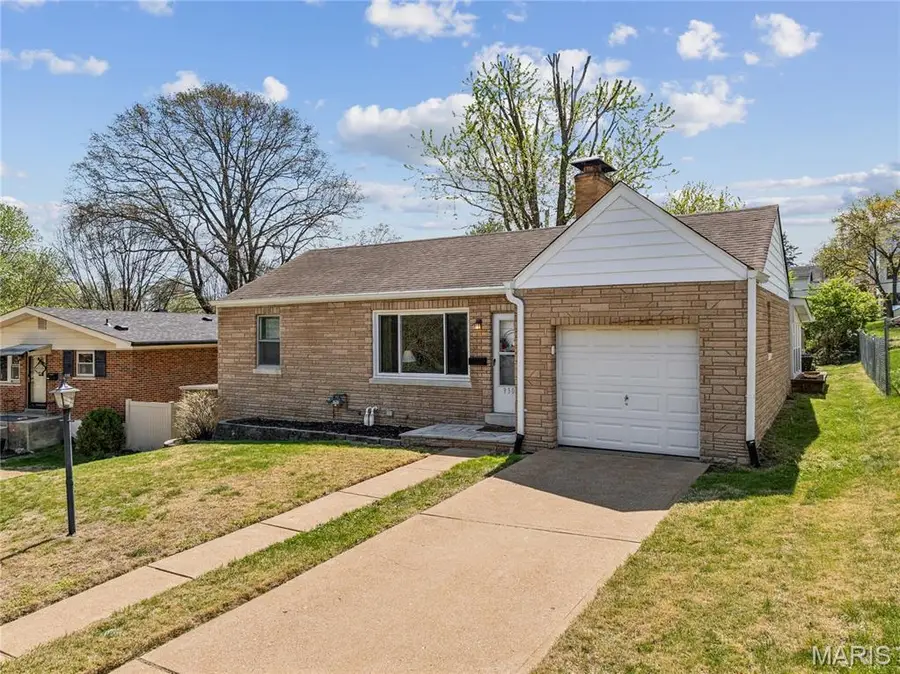 9304 Lenard Court, Affton, MO 63123 - #3