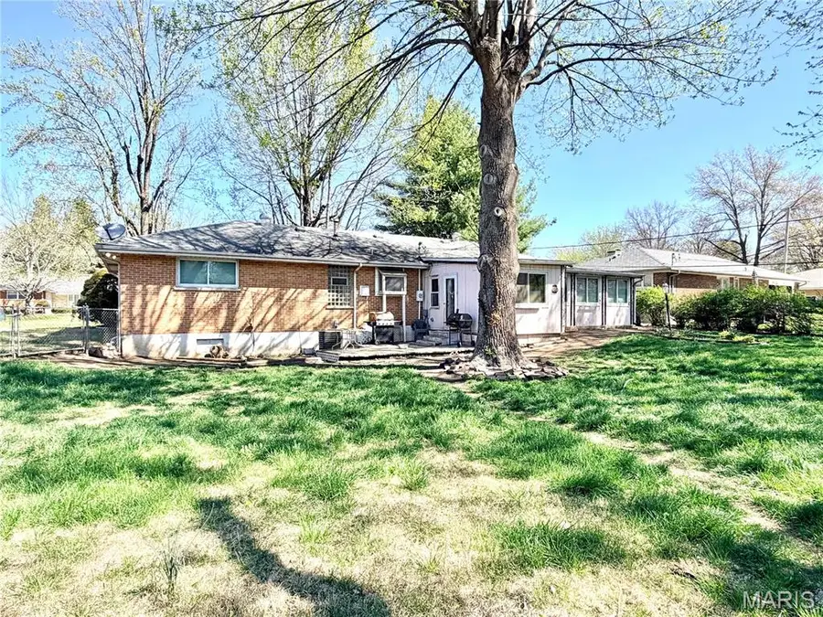 3780 Marietta Drive, Florissant, MO 63033 - #3