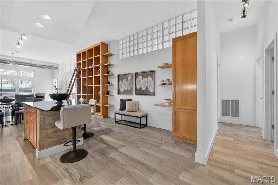 6340 Clayton Road #107, Richmond Heights, MO 63117 - #3