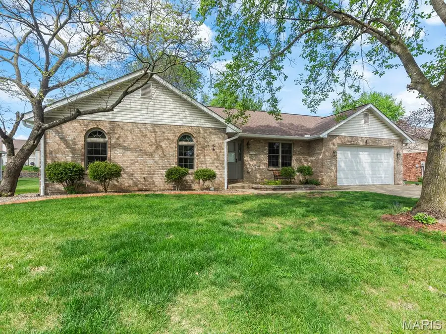 2728 Timberline Drive, Belleville, IL 62226 - #2