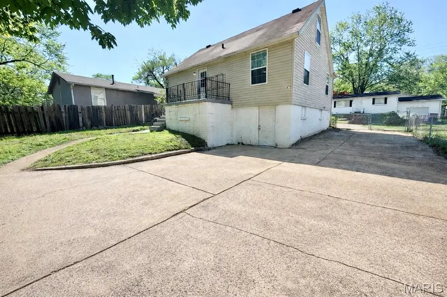 7501 Rowles Avenue, Saint Louis, MO 63135 - #3