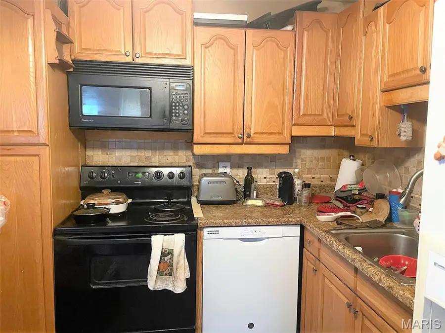 1432 San Salvador Drive, Spanish Lake, MO 63138 - #3