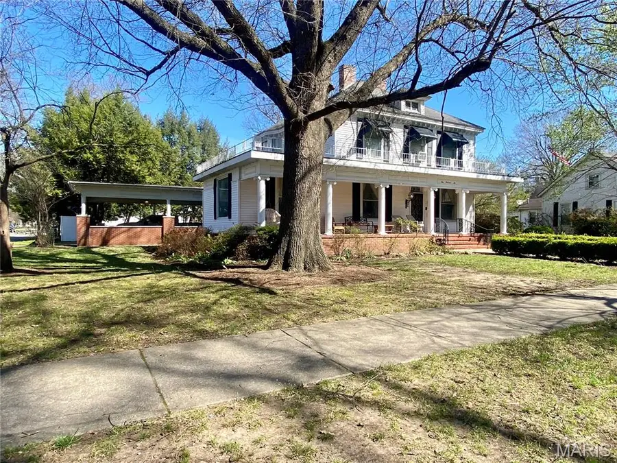 502 E Commercial Street, Charleston, MO 63834 - #3