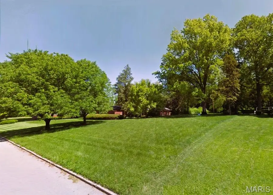 74 Country Club Place, Belleville, IL 62223 - #2