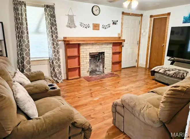 1408 Pine Street, Dexter, MO 63841 - #3