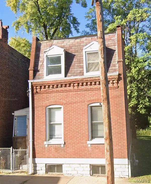 3323 N 19th Street, St Louis, MO 63107