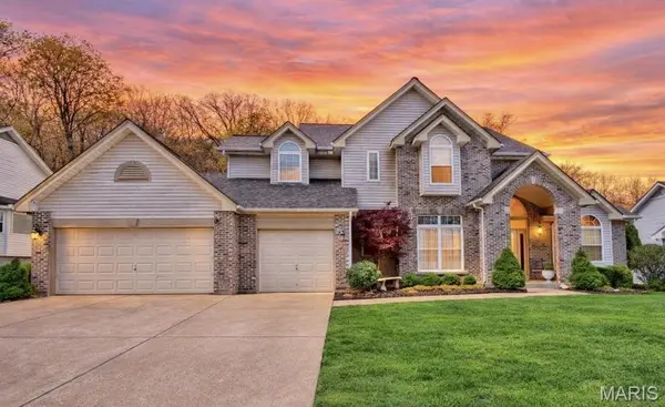 717 Southern Hills Drive, Eureka, MO 63025