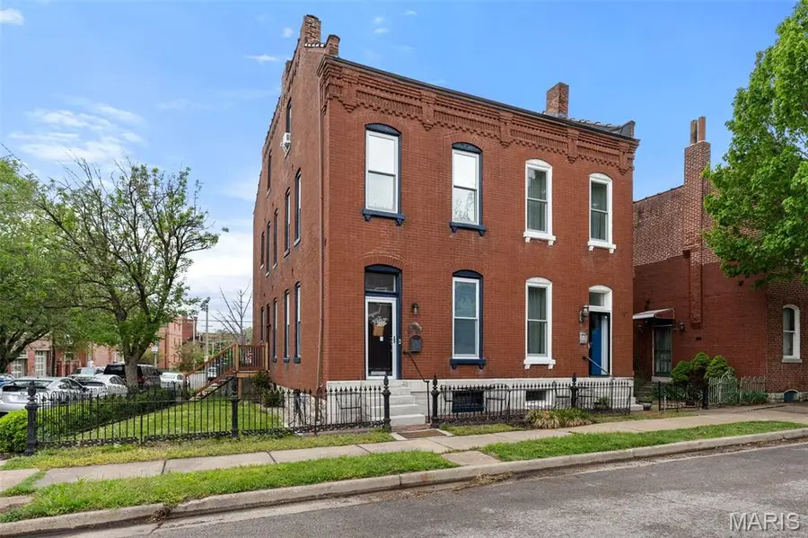 2869 Missouri Avenue, Saint Louis, MO 63118 - #2