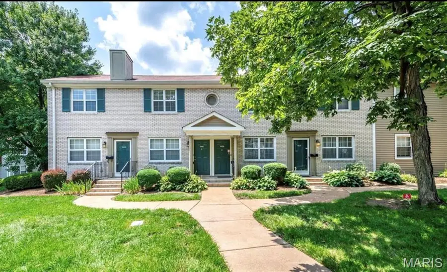 1441 Thrush Place, Saint Louis, MO 63144 - #3