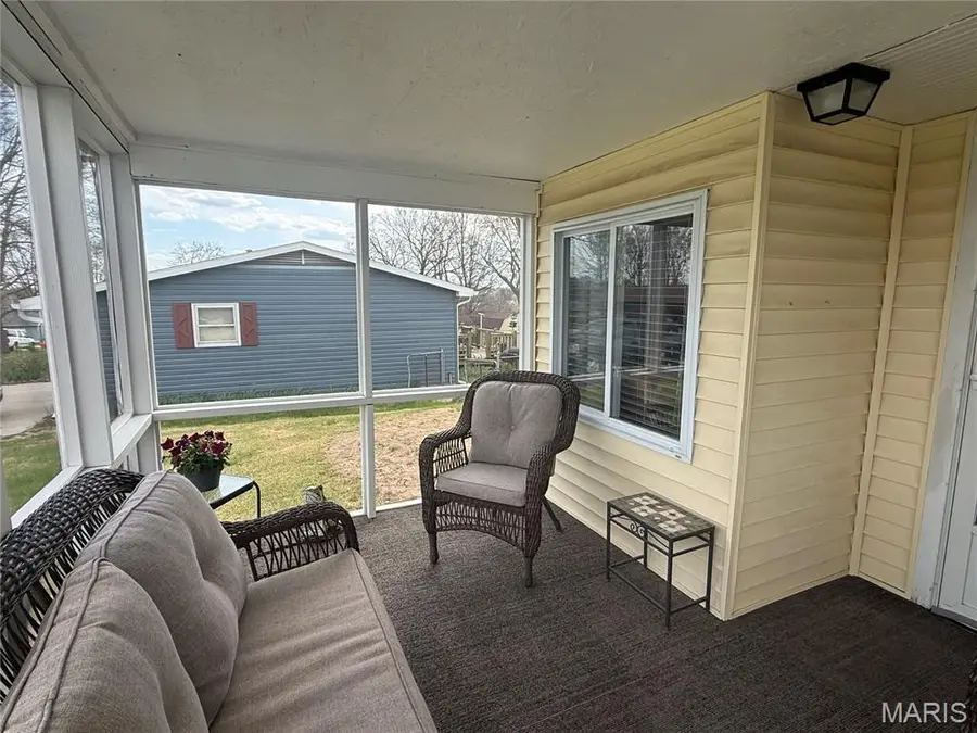 3911 Cheyenne Avenue, Hannibal, MO 63401 - #2