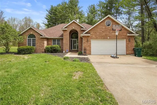 10694 Conifer Circle, Rolla, MO 65401