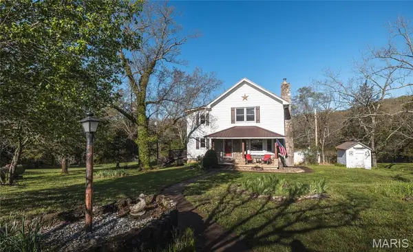 30615 Swallow Drive, Richland, MO 65556