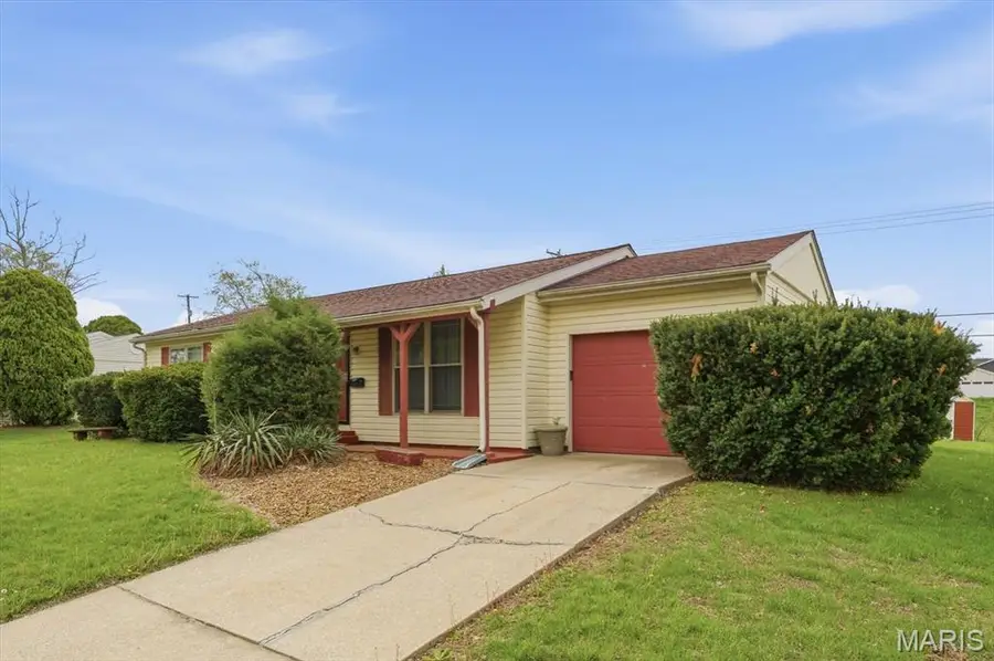 509 Dartmouth Drive, O Fallon, IL 62269 - #3