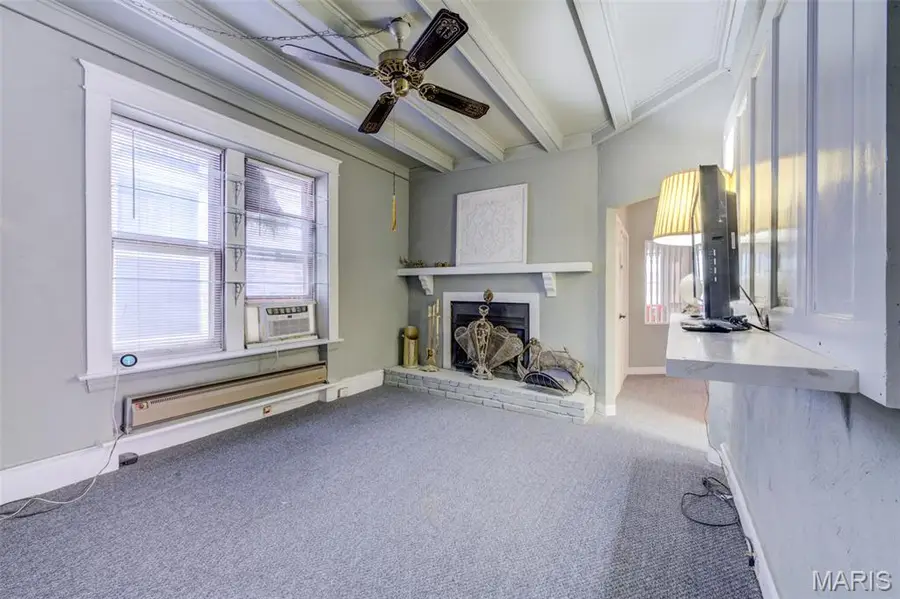 1211 Clara Ave. Avenue, Saint Louis, MO 63112 - #2