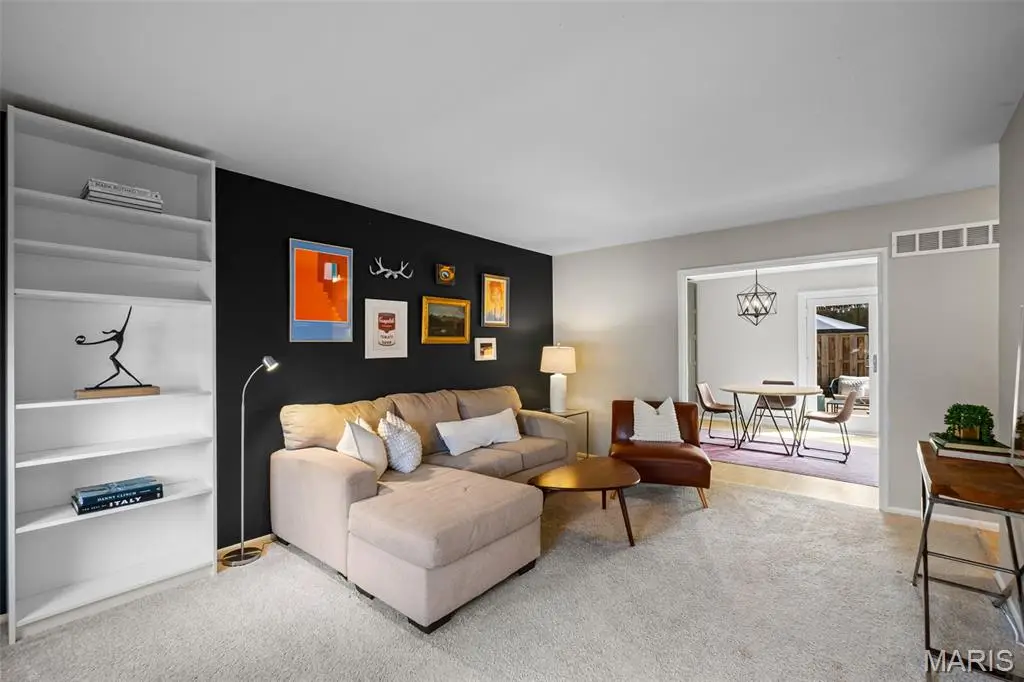 10382 Beau Jardin Drive, Saint Louis, MO 63146 - #1