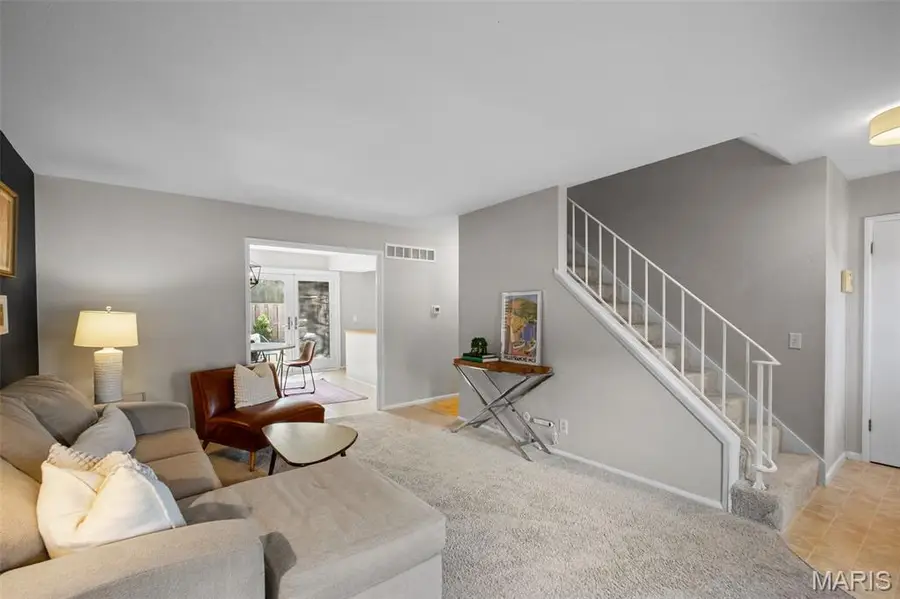 10382 Beau Jardin Drive, Saint Louis, MO 63146 - #3