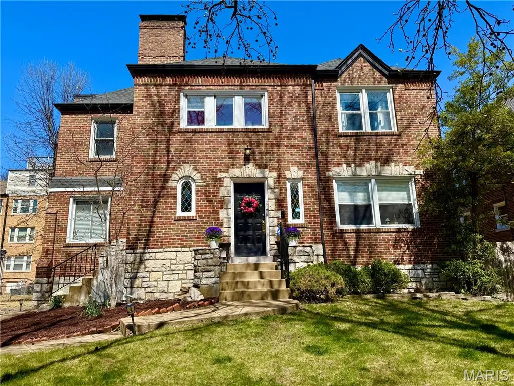 7527 Cromwell Drive, Clayton, MO 63105 - #1