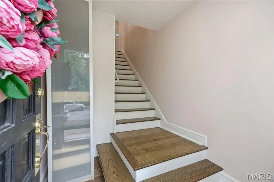 7527 Cromwell Drive, Clayton, MO 63105 - #3