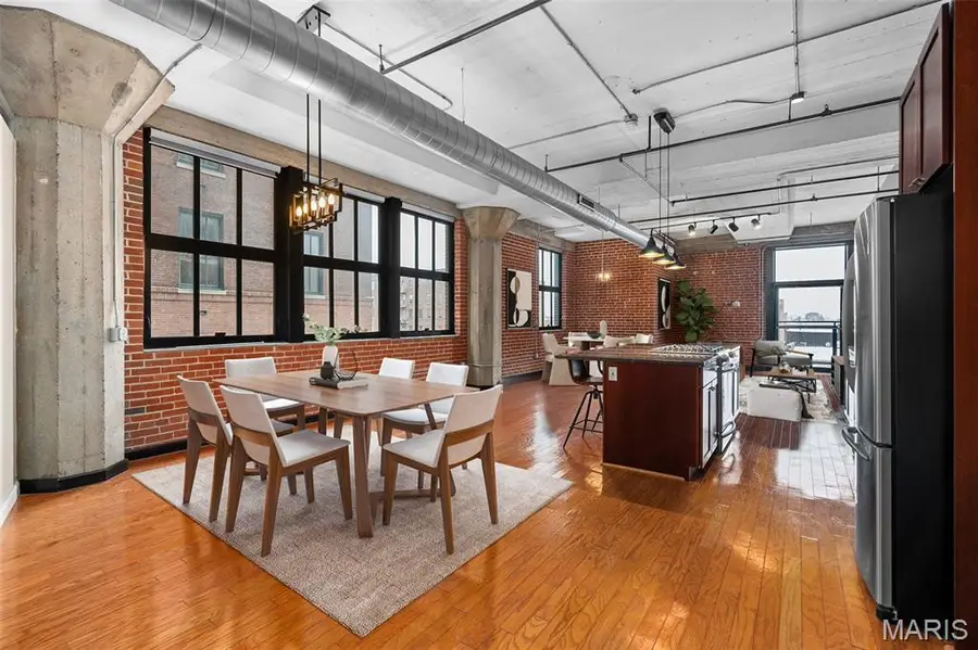 1619 Washington Avenue #302, Saint Louis, MO 63103 - #3