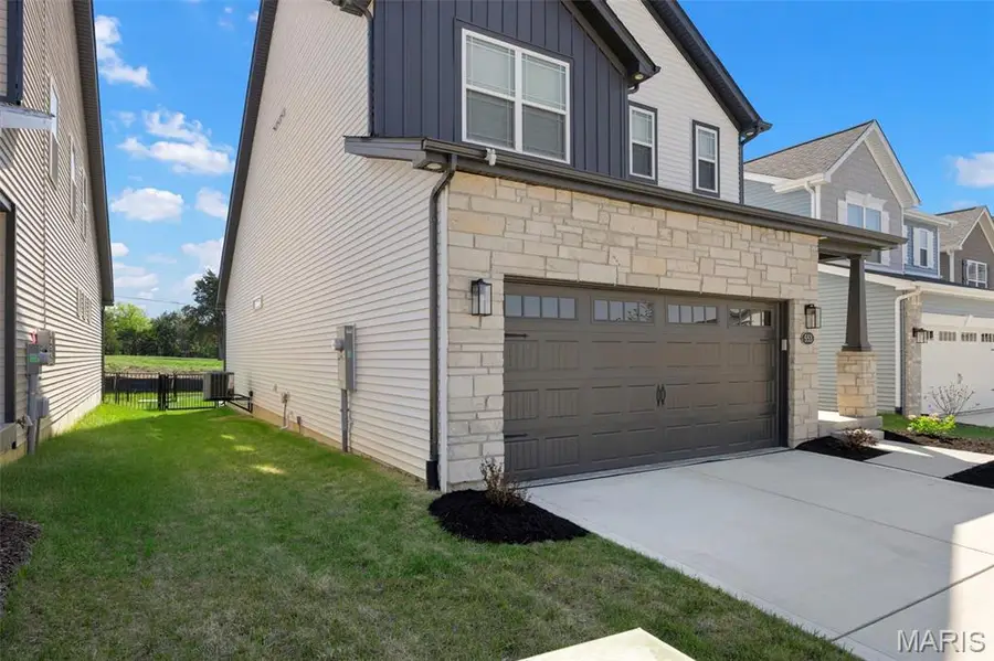 553 Wheatfield Circle, Wentzville, MO 63385 - #3