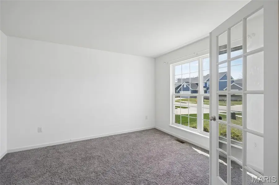 424 Rock Ridge Road, Wentzville, MO 63385 - #3