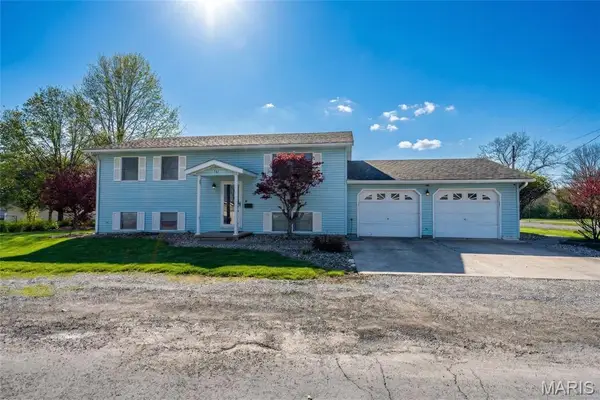 101 S Harris Street, Staunton, IL 62088