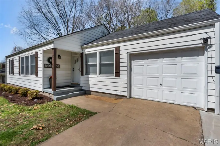 2722 Chrysler Street, Cape Girardeau, MO 63701 - #2